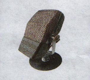 pictureofvoiceoverdemolabelmicrophone.jpg